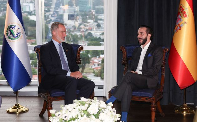 EuropaPress 6000973 monarca espanol felipe vi junto presidente electo salvador nayib bukele